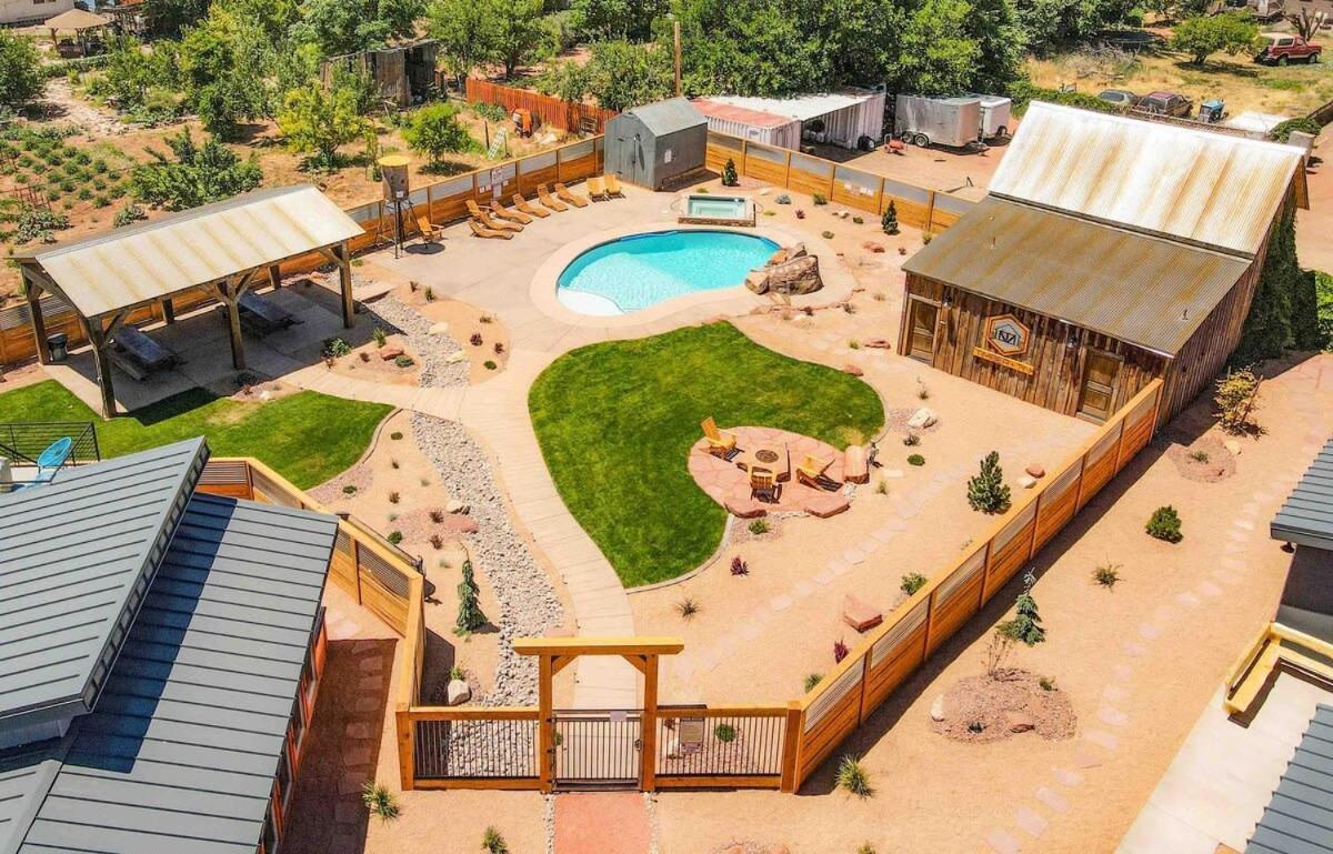 Timber & Tin G 2Bed 2Bath W Pool & Rooftop Deck 卡纳布 外观 照片